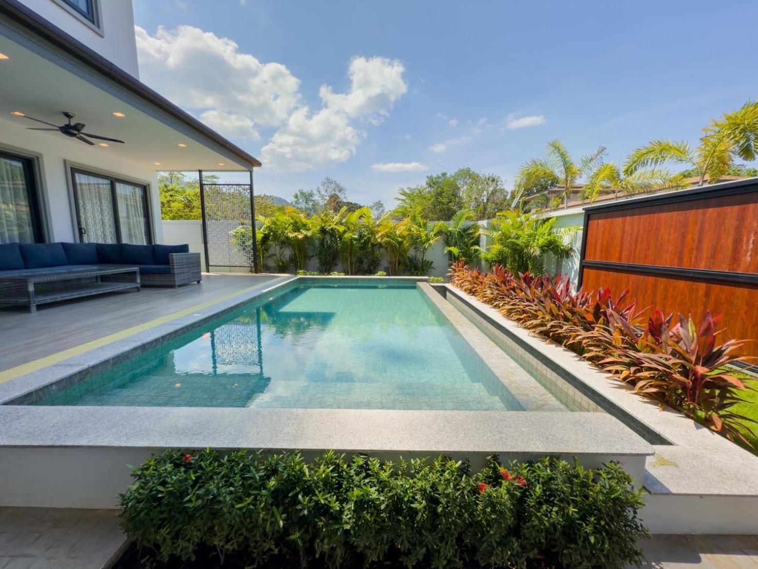 Zensiri Pool * Koh Chang